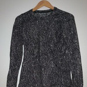 LuluLemon Women’s Reflective Long Sleeve!